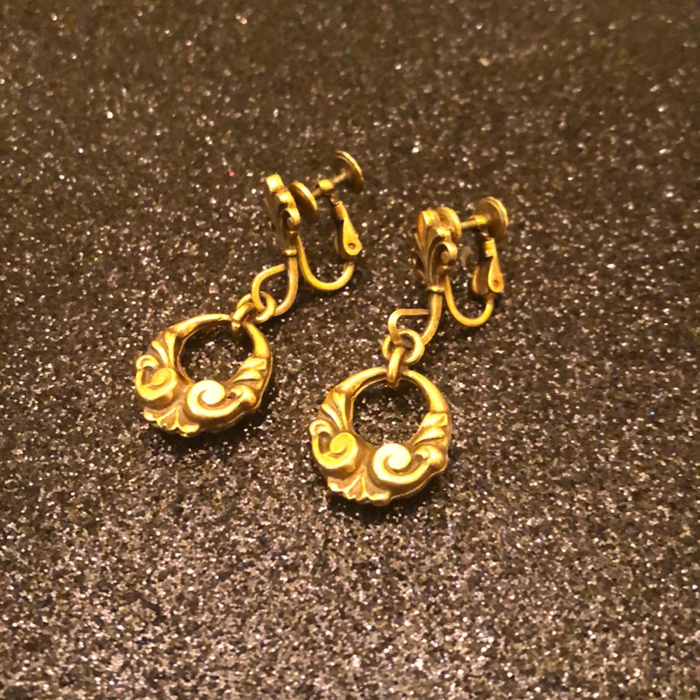 Accessocraft NYC gold-tone vintage earrings.